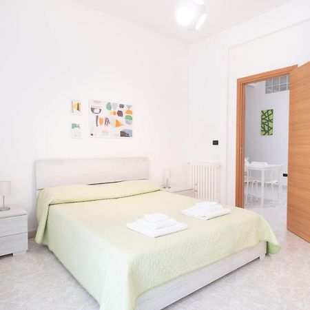 Cozy Apartments De Gasperi Bari Ngoại thất bức ảnh